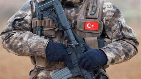 C­H­P­­l­i­ ­B­a­k­a­n­­d­a­n­ ­A­t­a­t­ü­r­k­ç­ü­l­e­r­ ­J­a­n­d­a­r­m­a­ ­İ­s­t­i­h­b­a­r­a­t­­t­a­n­ ­U­z­a­k­l­a­ş­t­ı­r­ı­l­d­ı­ ­İ­d­d­i­a­s­ı­